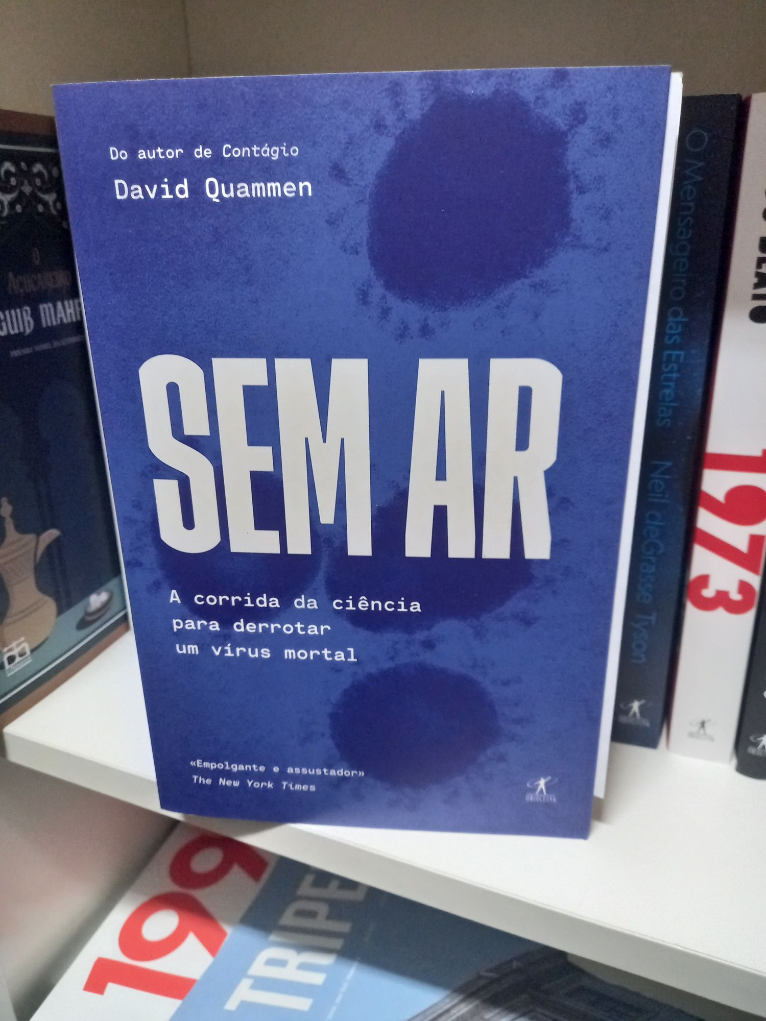 Sem Ar - David Quanmen