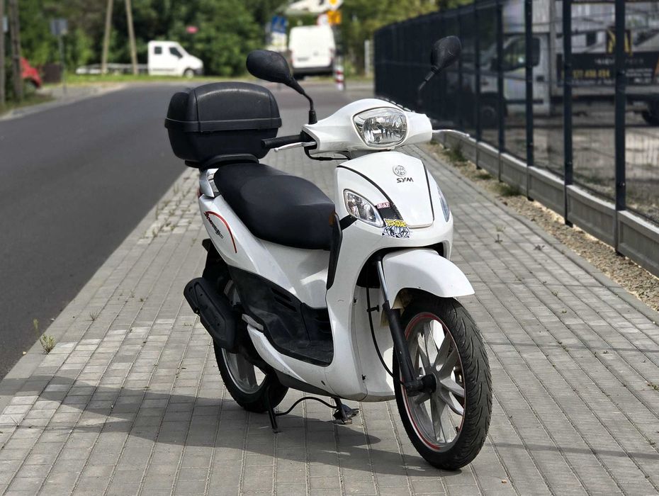 Sym Symphony na dużych kołach 50 4t z kufer