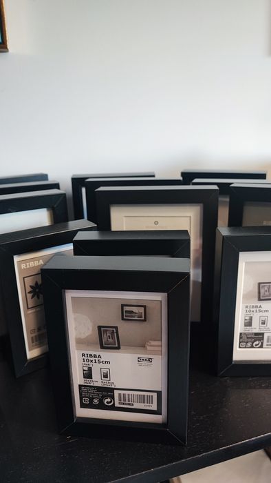 Conjunto lindíssimo composto por 13 molduras de fotografias