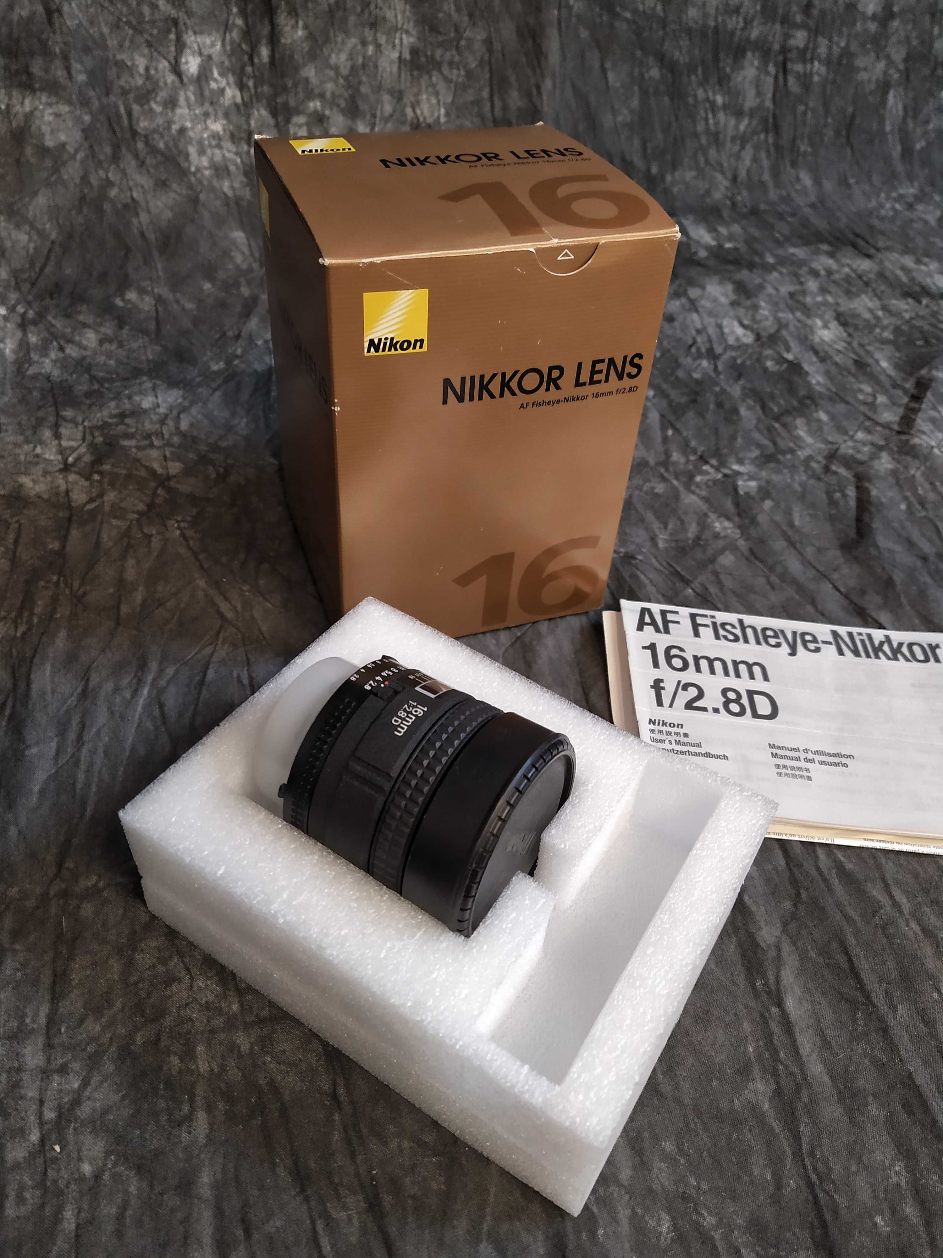 Nikon Nikkor 16 mm AF Fisheye f 2.8 D