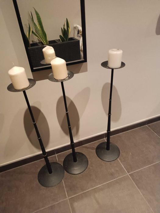 Atrakcyjne żeliwne świeczniki IKEA