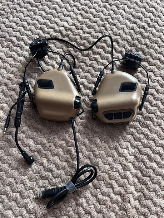 Навушники активні тактичні Earmor