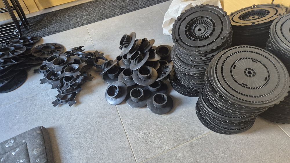 Wsporniki tarasowe regulowane firmy TT PRO