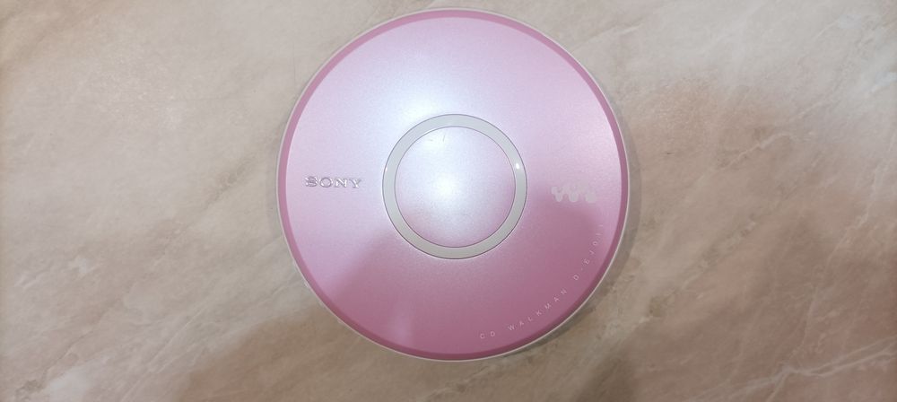 Sony Walkman D-EJ011