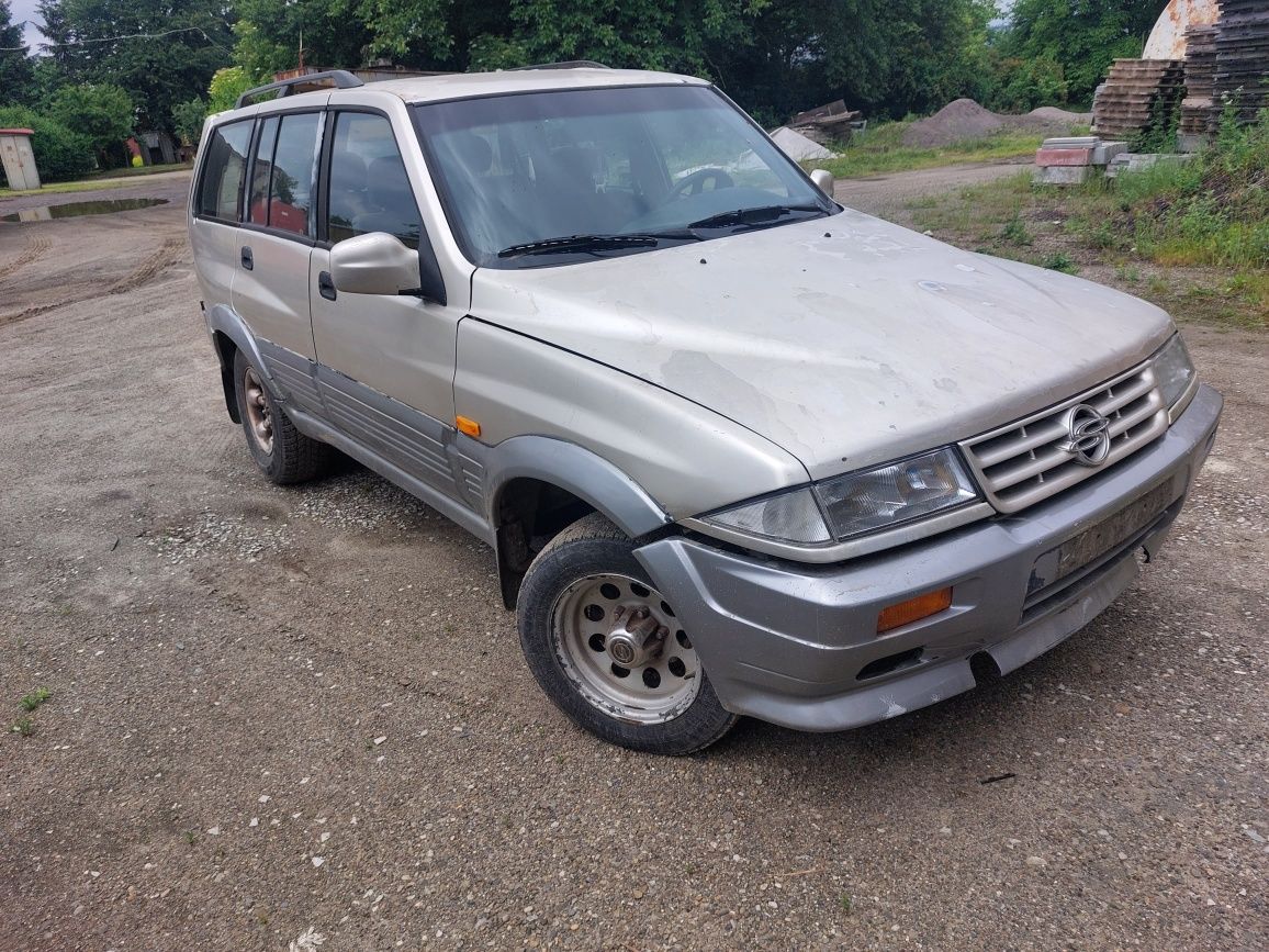 Капот daewoo ssangyong musso korando 2.3 2.9 3.2 93-02