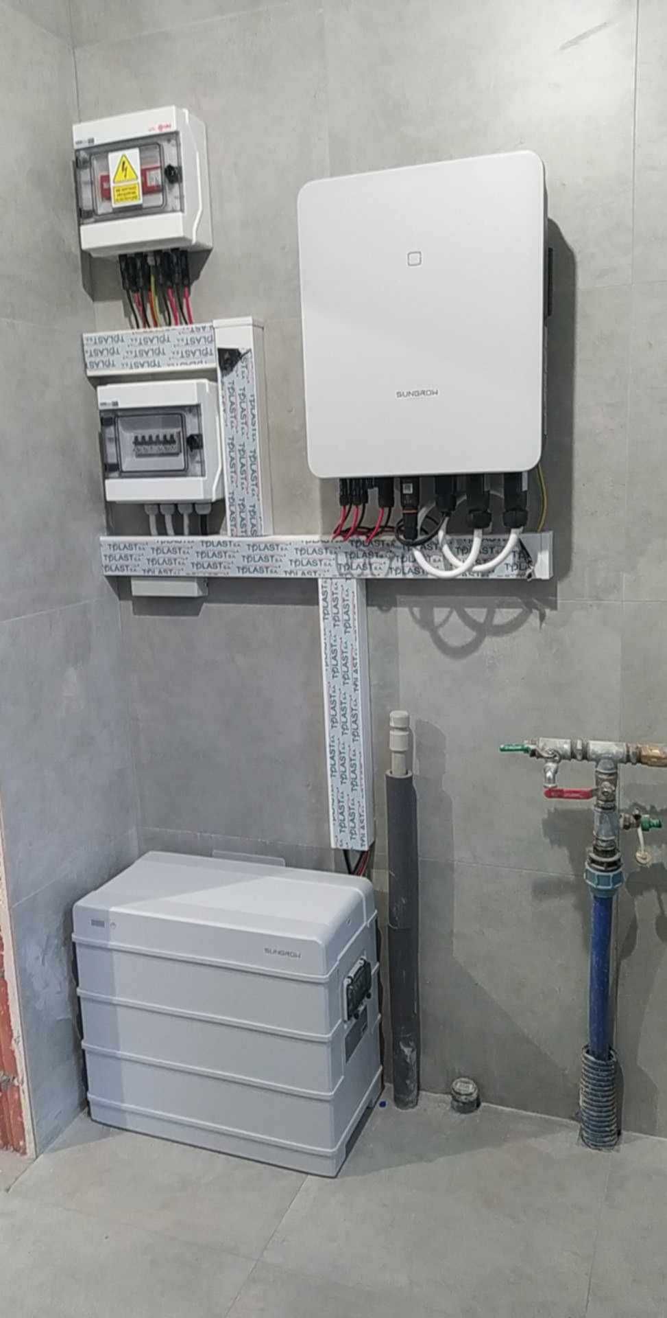 10kWp Instalacja fotowoltaiczna Z MAGAZYNEM Dla firmy, rolnika, domu