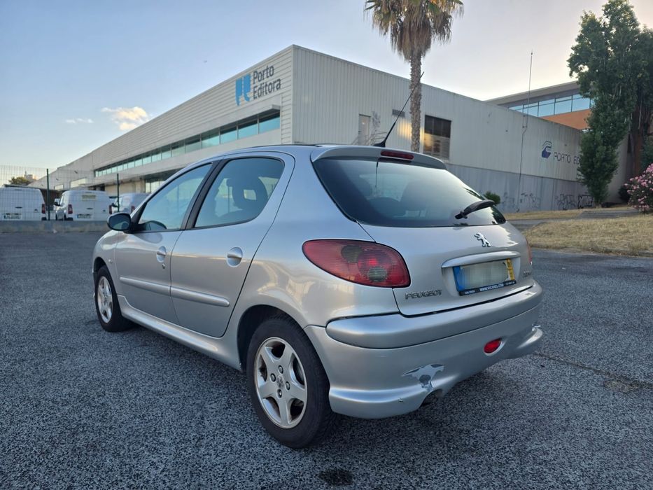 Peugeot 206 1.4hdi Black & Silver