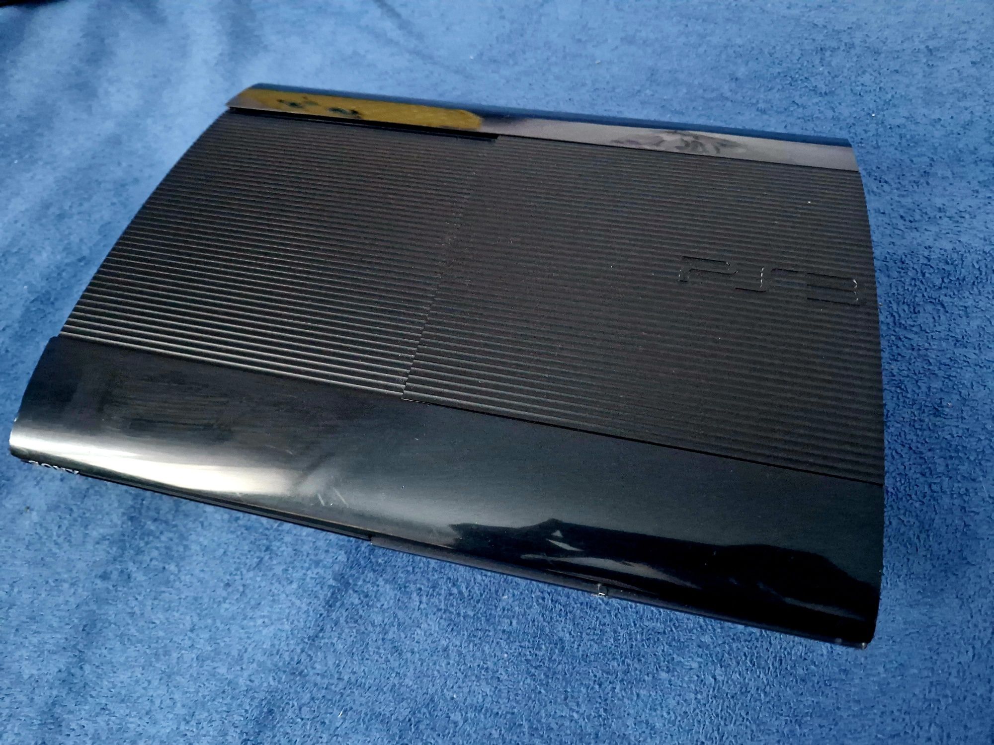 Продам Sony Playstation 3 Super Slim 500Gb