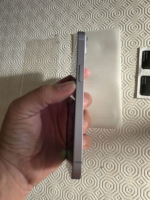 iPhone 14 - 128 GB (Ler anúncio)