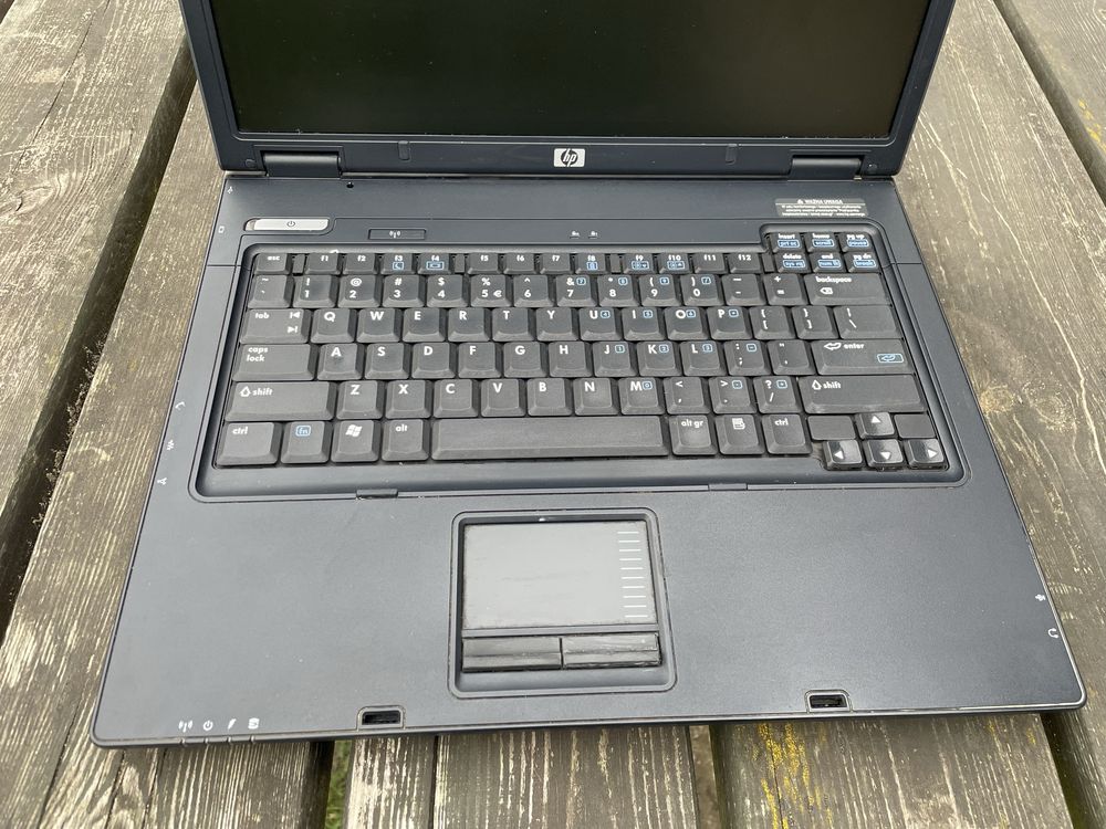 Laptop HP Compaq NX6110 z oryginalnym zasilaczem