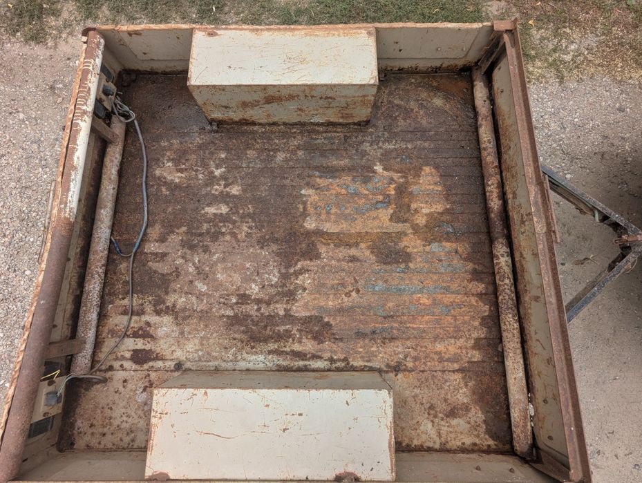 Продам прицеп состояние на фото