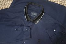 Стильная рубашка zara приталенного силуэта. s м