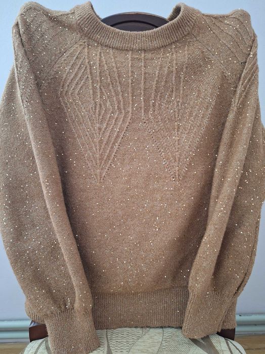 Светер жіночий з люрексом