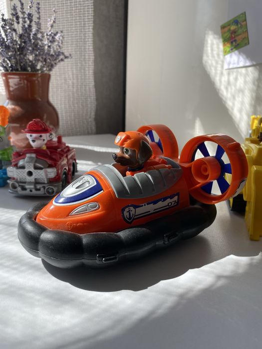 Продам іграшки  Щінячий патруль