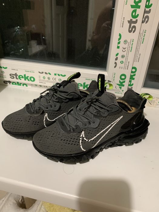 Кросовки Nike react 42,26,5 см 1500 гр
