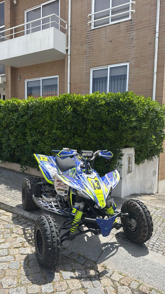 Yamaha YFZ 450R