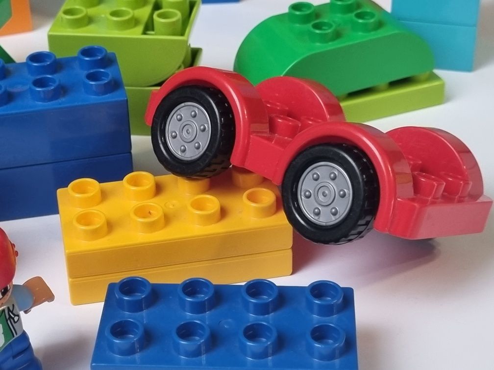Lego Duplo 10572 uniwersalny zestaw z pojemnikiem