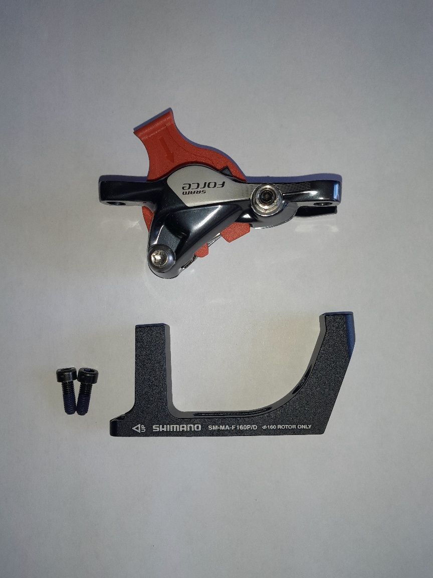 Przedni zacisk hydrałliczny sram force z adapterem do F/M