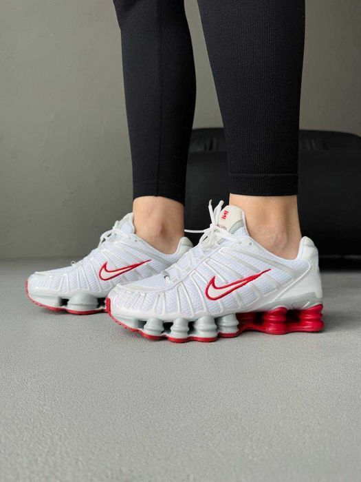 Унисекс черные кроссовки Nike Shox TL чорні кросівки найк шокс тл білі