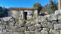 Venda de Moradia isolada para restauro, Perre, Viana do Castelo