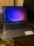 Asus i3 10th 8 gb ram 256 gb ssd nvme.  ( GTX amd nvidia