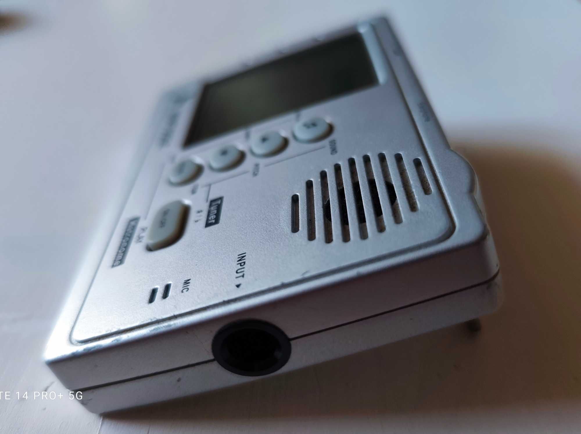 Cherub WMT-555C stroik/metronom