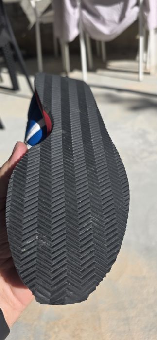 Sapatilhas novas 41.5 Novas