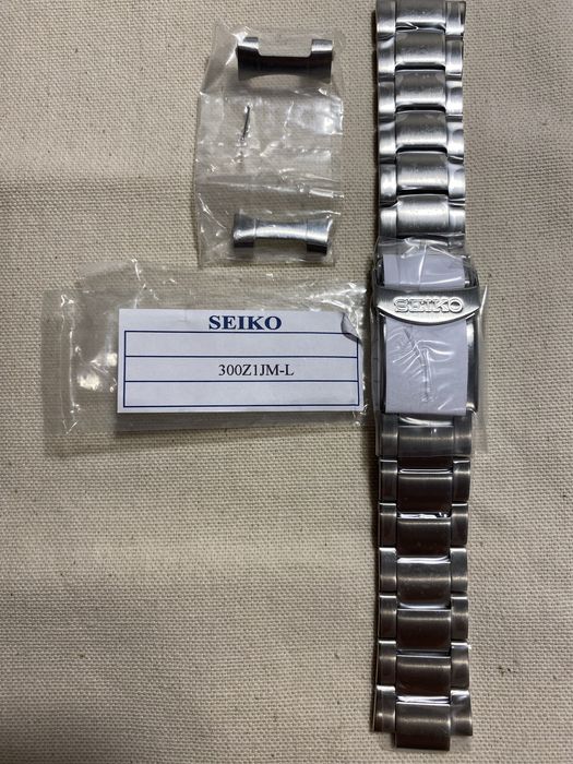 Оригінальний браслет Seiko 5 Sports
