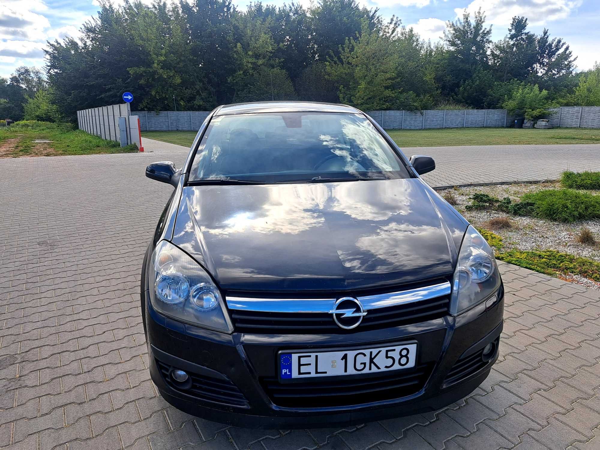 Opel astra h 2007 rok 1.6 105km zrobione sprzeglo klima doiwestowana
