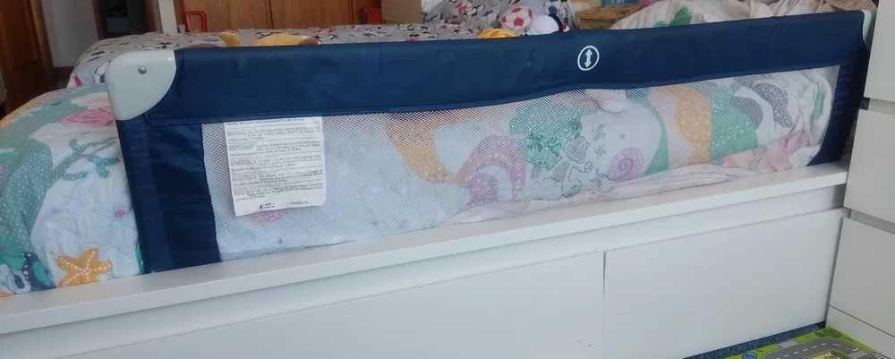 Grade para cama criança...
