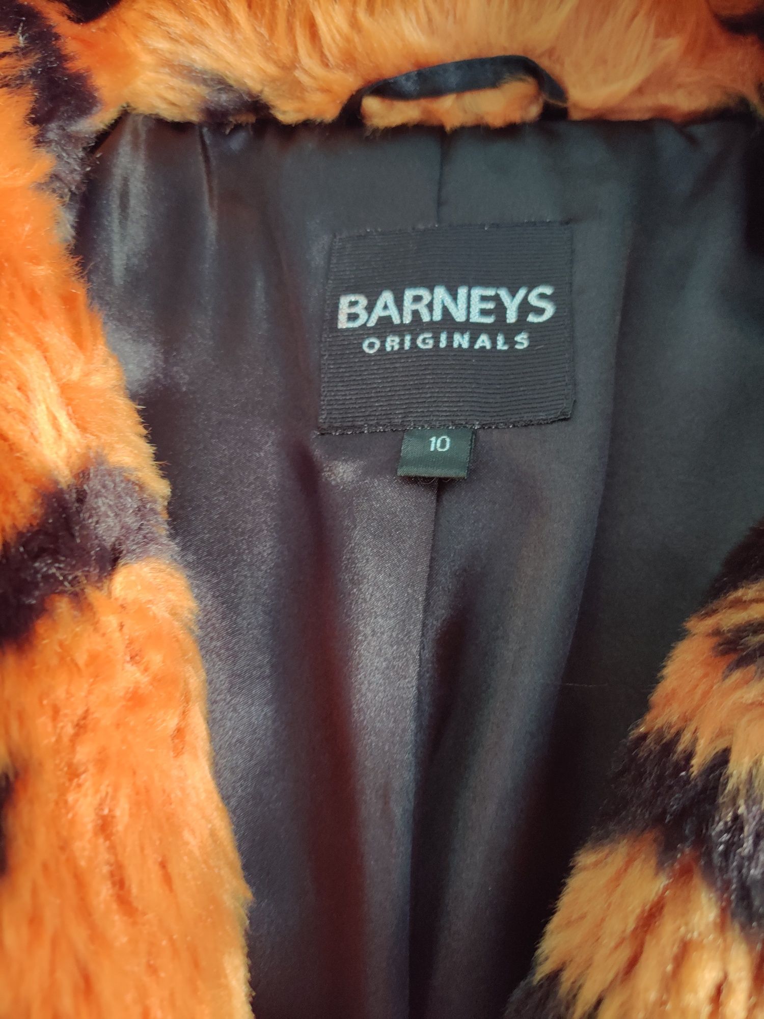 Жіноча шубка BARNEYS originals, 10