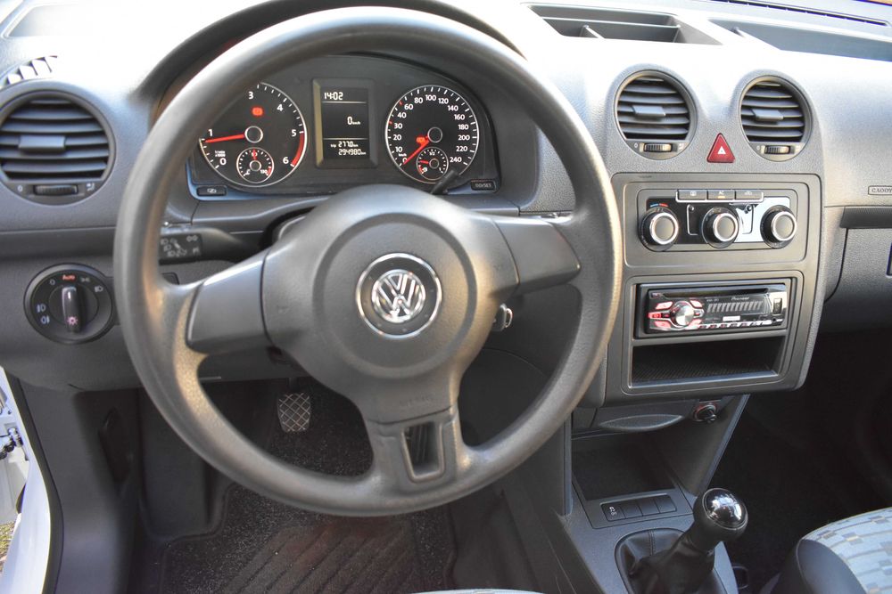 VW CADDY 1.6TDI 2012r Klimatyzacja Doinwestowany Gotowy do pracy!!!