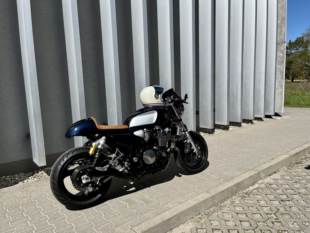 Yamaha XJR 1300 cafe racer, custom