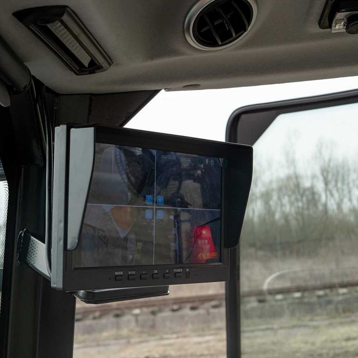 Мінітрактор Скаут ТЕ-504 з кабіною, кондиціонером /Реверс / 4х4