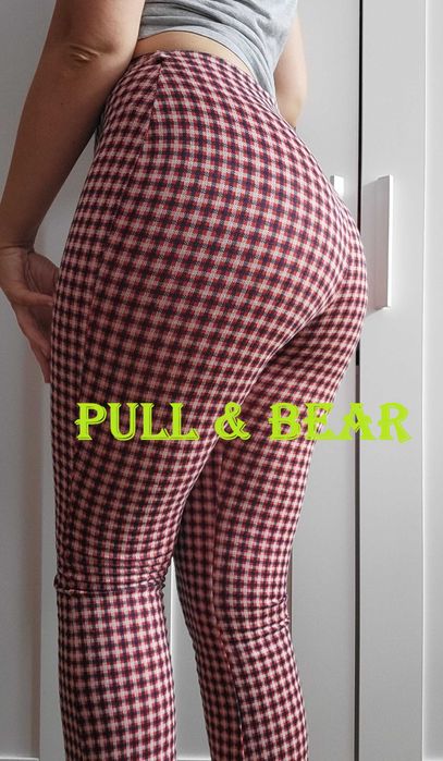 Mega spodnie cygaretki Pull & Bear kratka