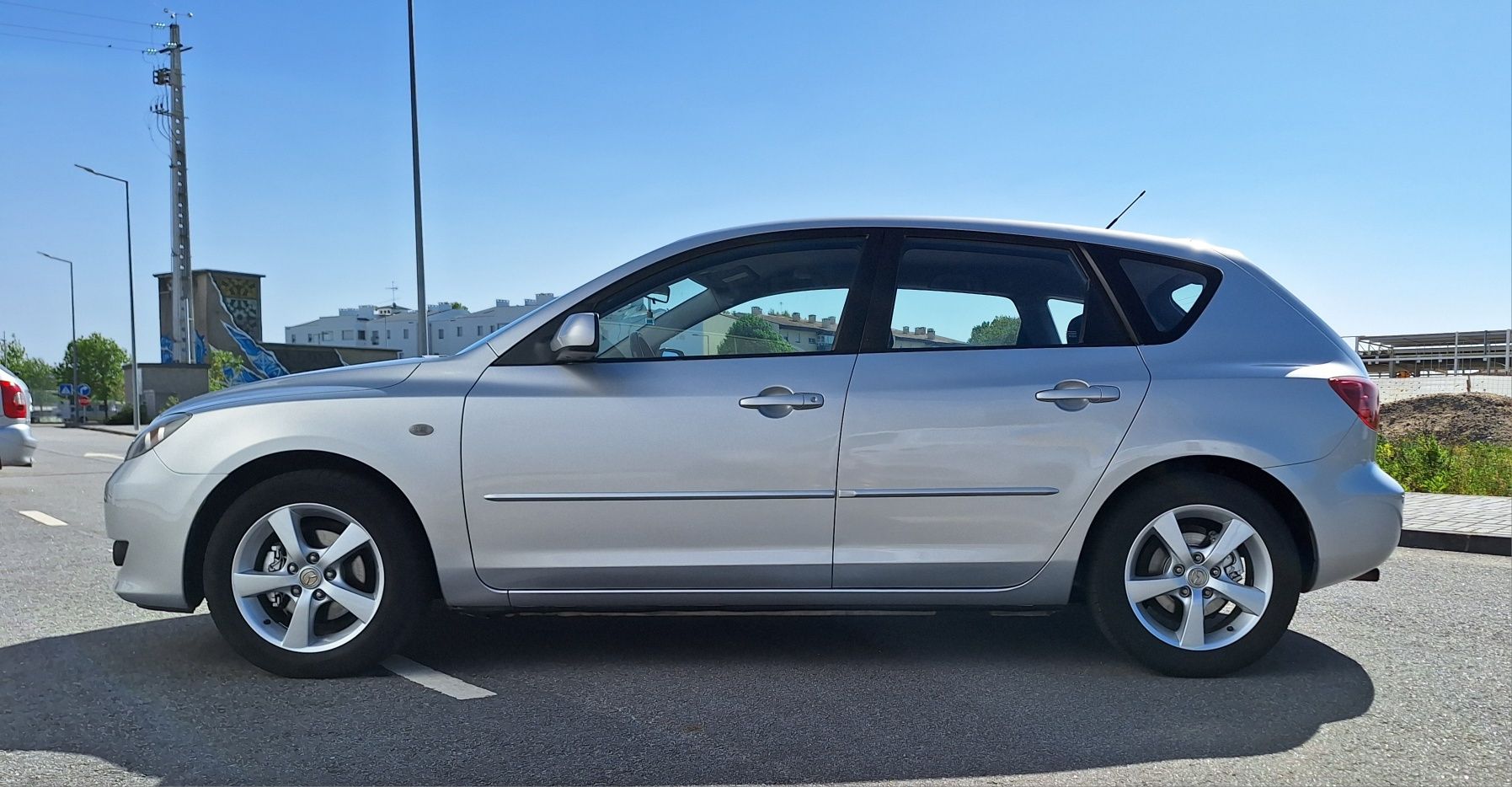 Mazda 3 1.6 GPL.