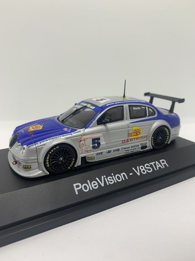 Jaguar V8 Star da Schuco escala 1/43