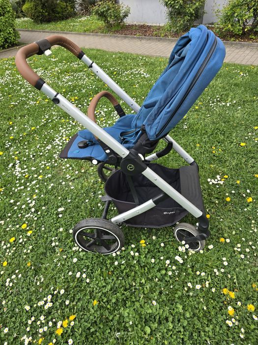 Cybex balios s lux river blue