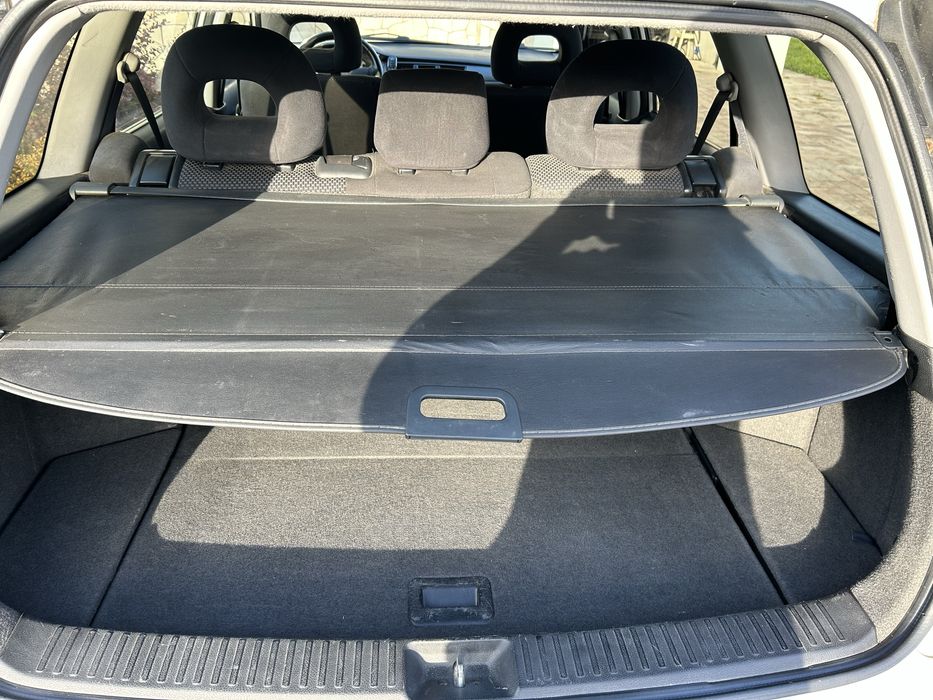 Ціну знижено! Продається надійний сімейний автомобіль Мітсубісі Ланцер