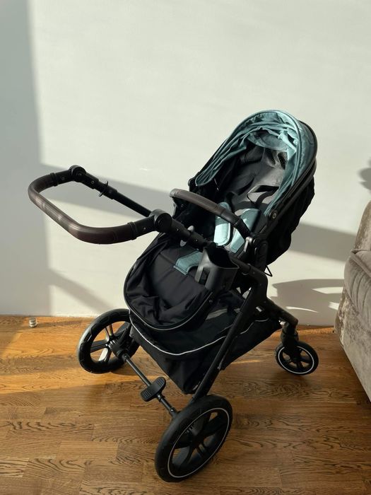 ** CARRINHO DE BEBÉ * multifuncional 3 em 1 * NOVOS **