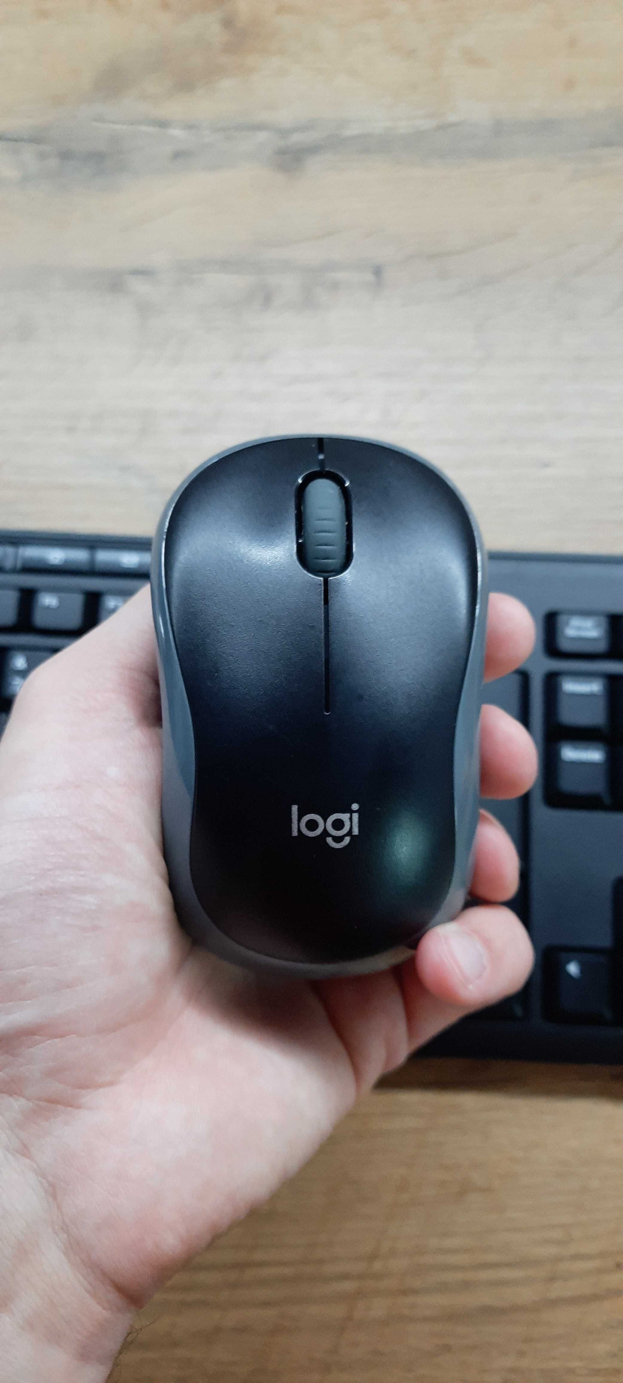 Klawiatura (nowa) mysz (lekkie ślady używania) bezprzewodowa Logitech