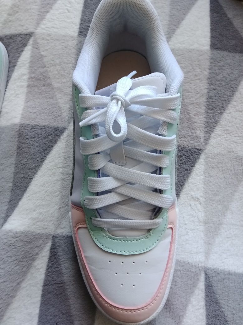 Buty Puma damskie r.37 jak nowe