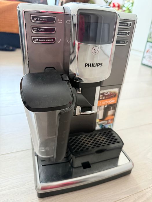 Ekspres Phillips latte go