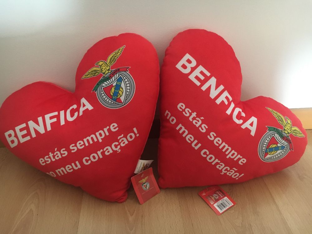 2 almofadas  benfica nova