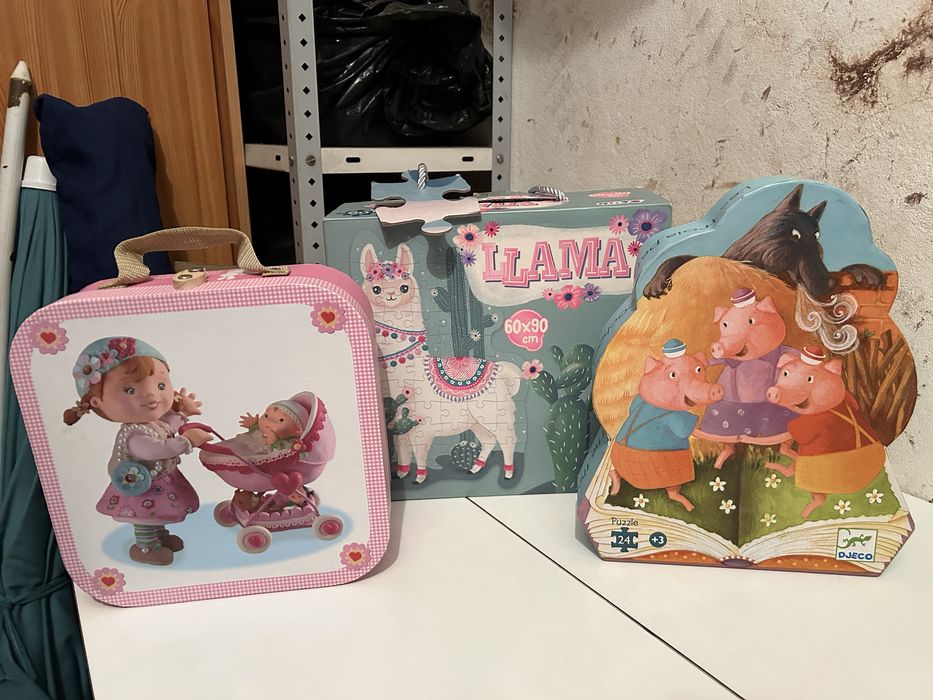 Conjunto de puzzles para crianças