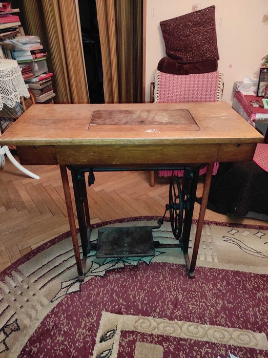 Maszyna do szycia Wifama