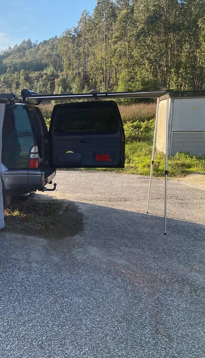 Toldo traseiro 1.4m largura x 2m aberto
