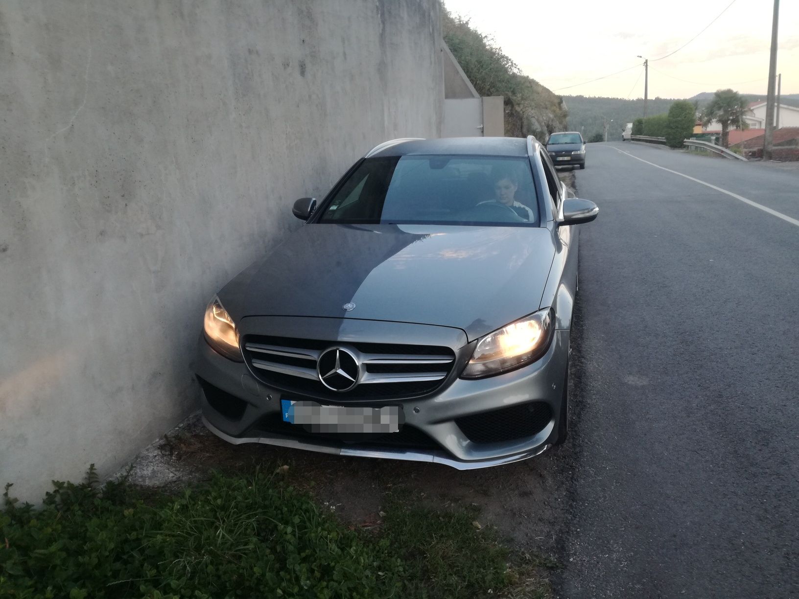 Grelha frontal Mercedes-benz