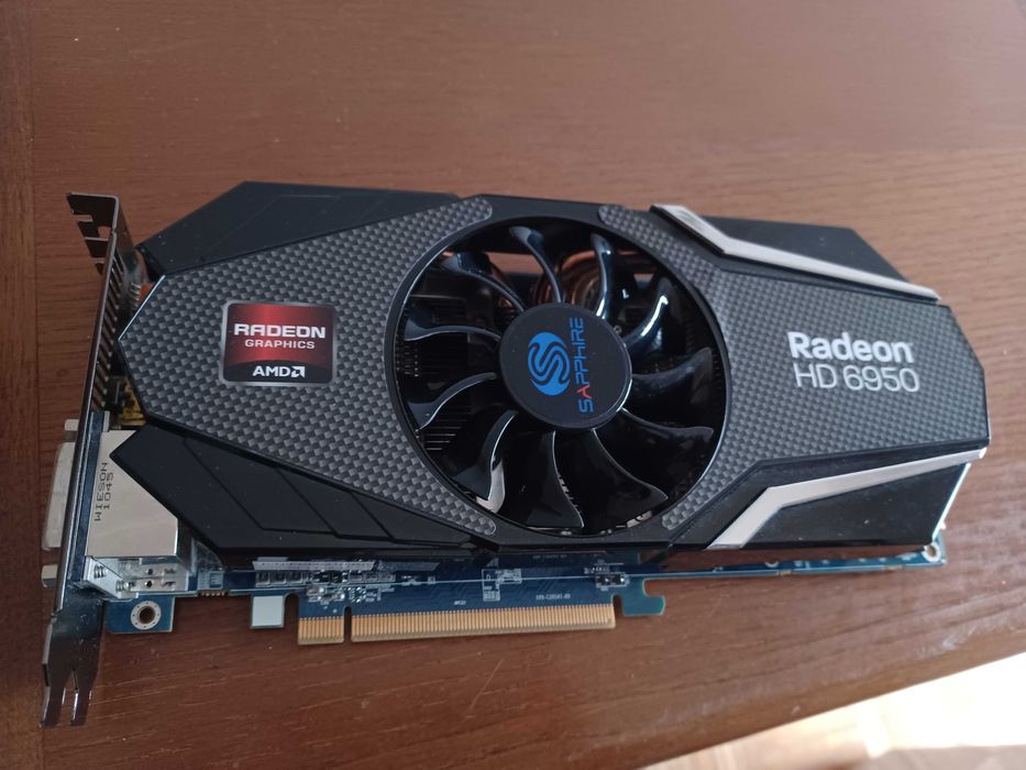 Gráfica Radeon HD 6950