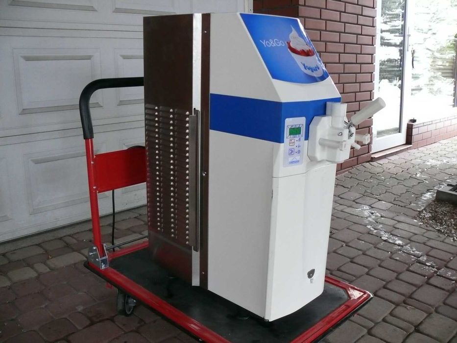 automat do lodów 220v carpigiani
